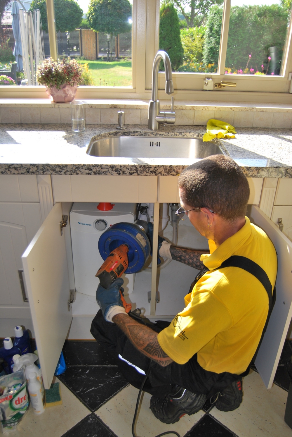 Afvoer verstopt Zwaanshoek PC vd Wiel ontstopping service